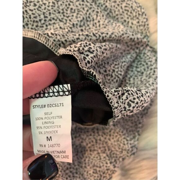 Sienna Sky Leopard Print Ruffle Skirt Medium - Picture 5 of 5